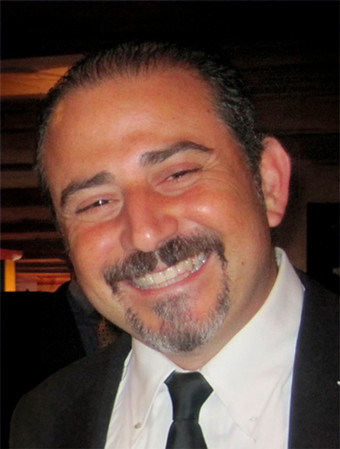 Christopher Leo